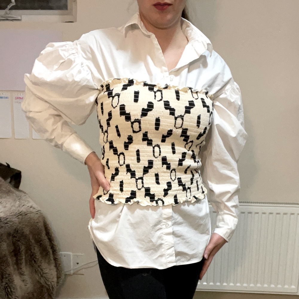Drop Puff Shoulder Blouse - Picture 3 of 7